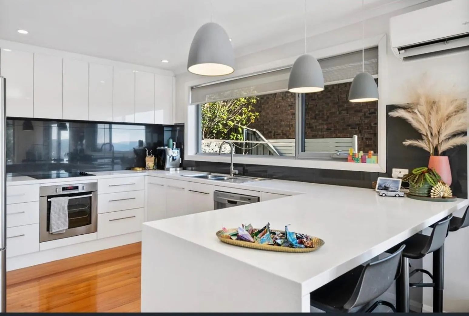 Nicolas Escape Panoramic Views Luxury And Space Hobart 0*,